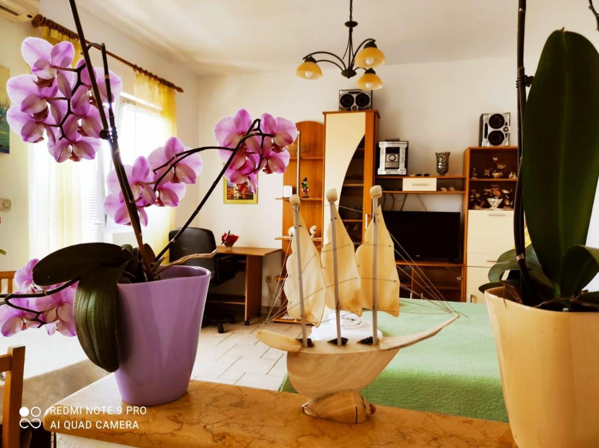Apartment Topic Baska Voda Luaran gambar