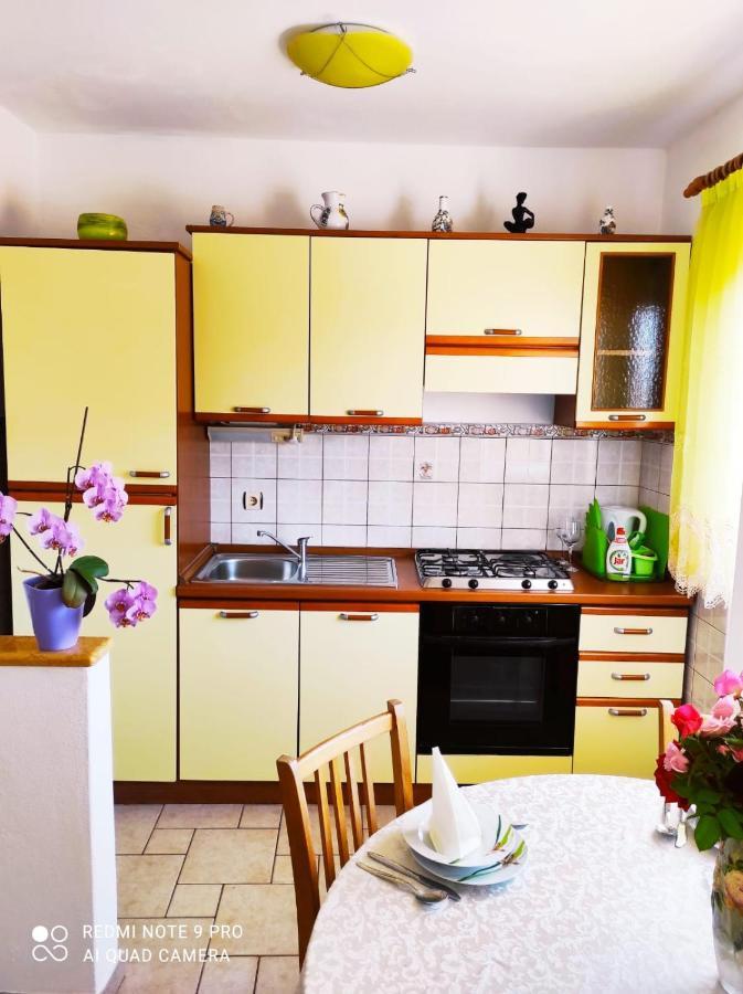 Apartment Topic Baska Voda Luaran gambar