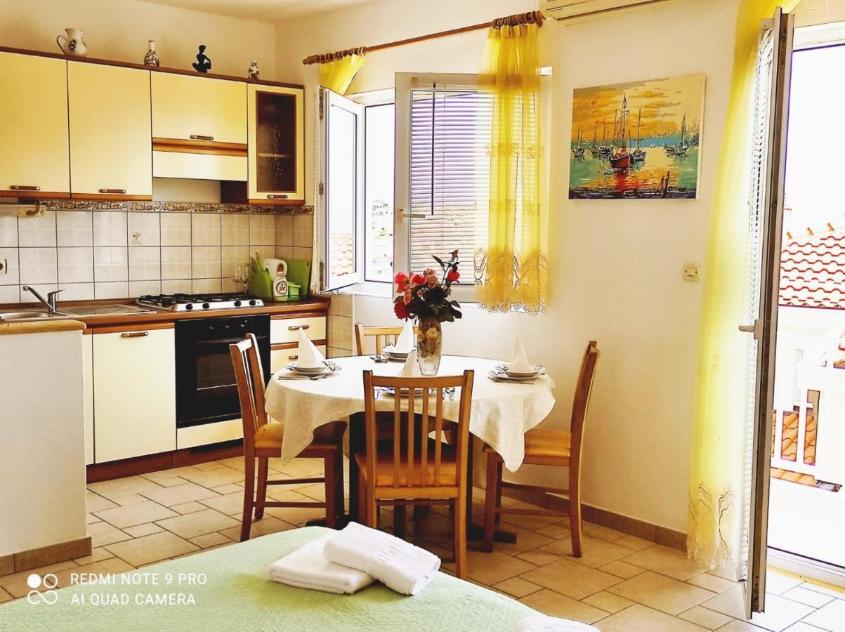 Apartment Topic Baska Voda Luaran gambar
