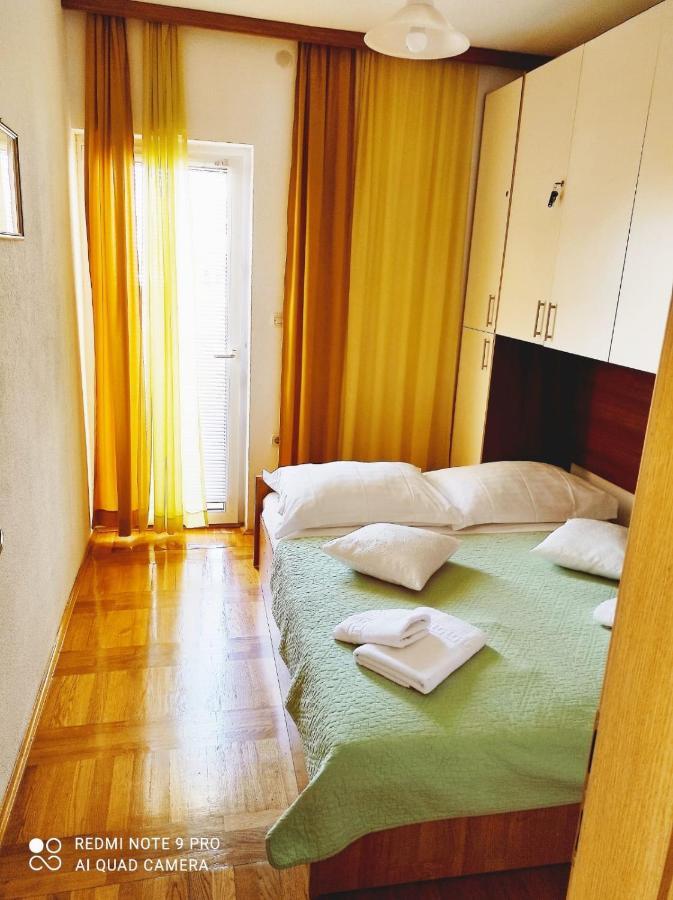 Apartment Topic Baska Voda Luaran gambar