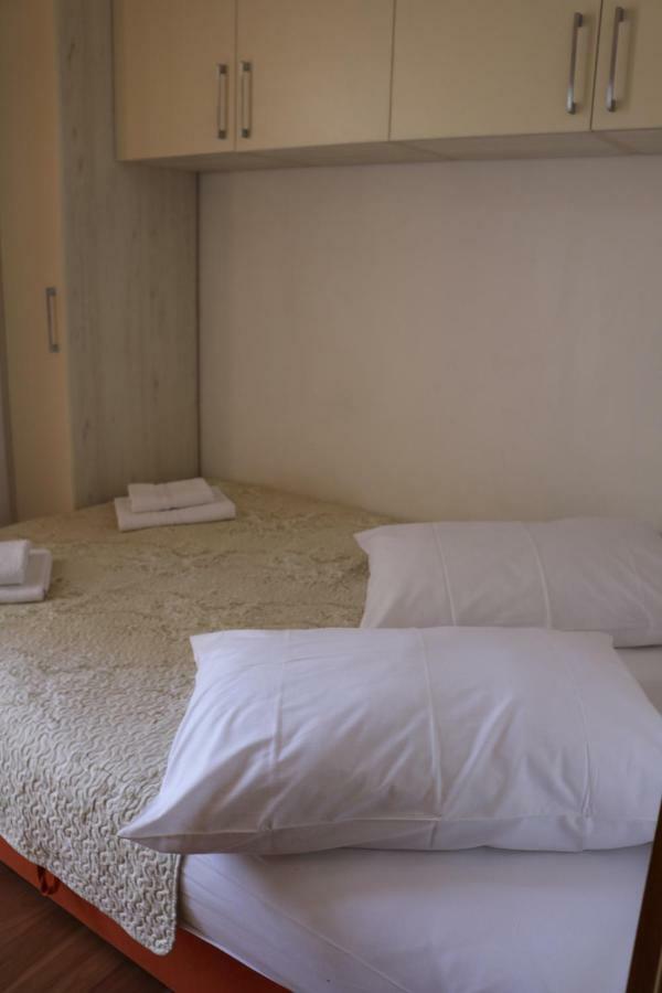 Apartment Topic Baska Voda Luaran gambar